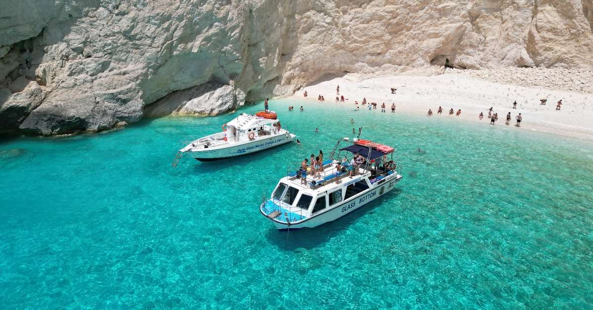 8 ore Tour in Mini Van + Spiaggia del Relitto