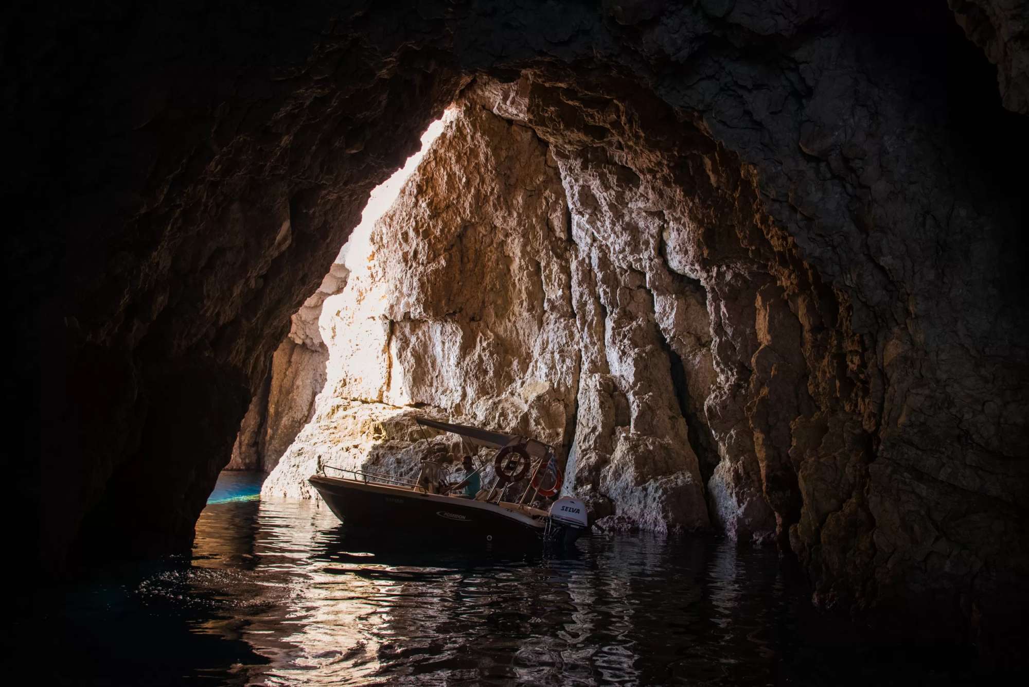 3 ore Noleggio Barca con Skipper al Parco Marino